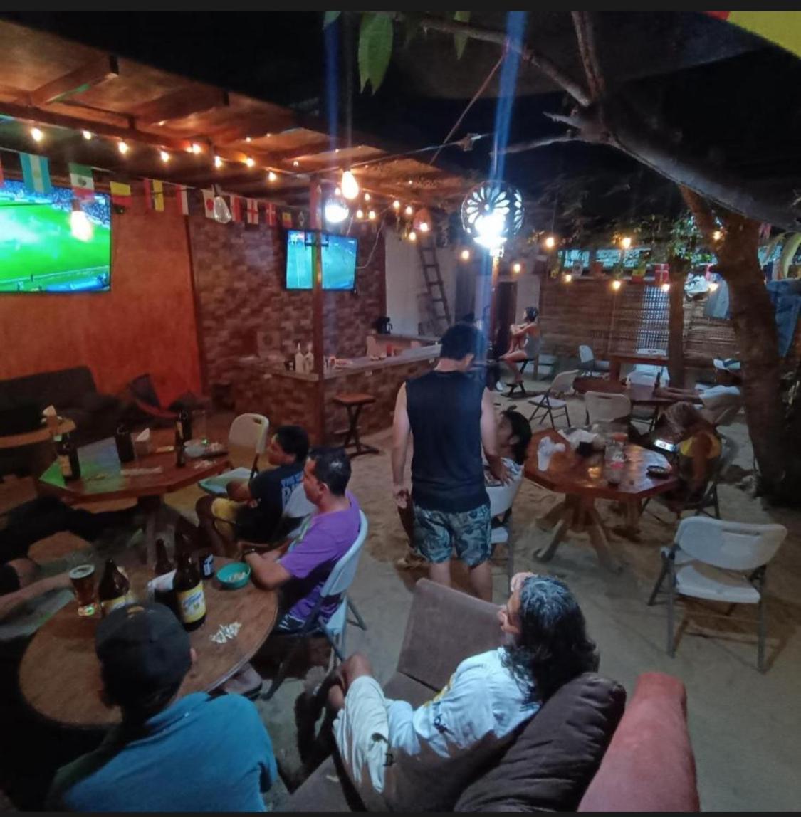 Hostel Cafe El Pescador Puerto Escondido  Eksteriør billede